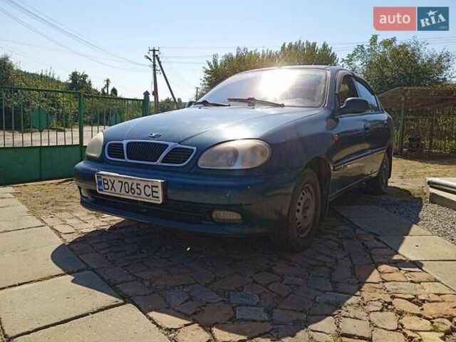 Зелений Деу Сенс, об'ємом двигуна 1.3 л та пробігом 200 тис. км за 2000 $, фото 1 на Automoto.ua