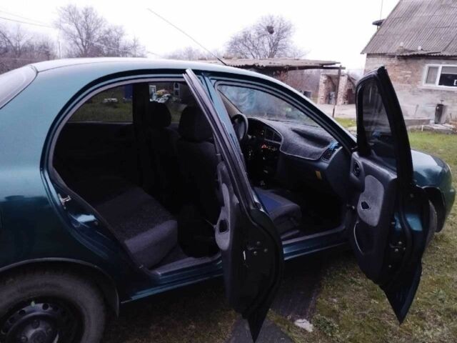 Зеленый Дэу Сенс, объемом двигателя 1.5 л и пробегом 225 тыс. км за 2700 $, фото 4 на Automoto.ua