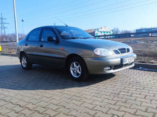 Зеленый Дэу Сенс, объемом двигателя 1.3 л и пробегом 202 тыс. км за 2300 $, фото 4 на Automoto.ua