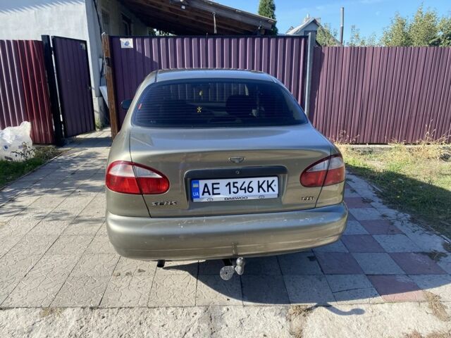 Зеленый Дэу Сенс, объемом двигателя 1.3 л и пробегом 230 тыс. км за 83000 $, фото 4 на Automoto.ua