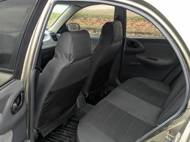 Зеленый Дэу Сенс, объемом двигателя 1.3 л и пробегом 240 тыс. км за 2100 $, фото 6 на Automoto.ua