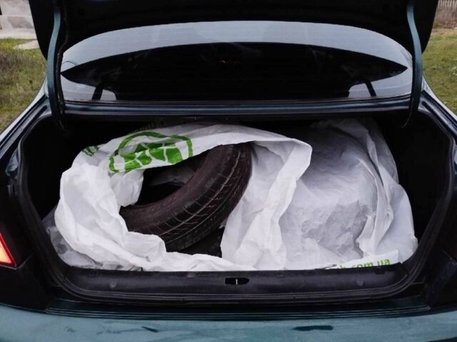 Зеленый Дэу Сенс, объемом двигателя 1.5 л и пробегом 225 тыс. км за 2700 $, фото 13 на Automoto.ua