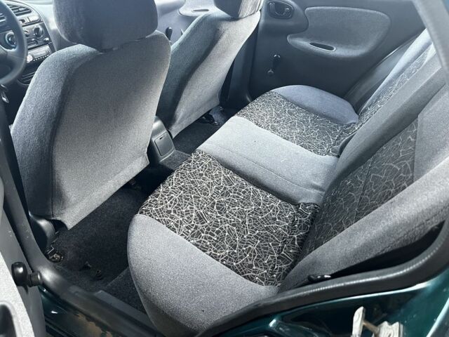 Зелений Деу Сенс, об'ємом двигуна 1.3 л та пробігом 200 тис. км за 2000 $, фото 4 на Automoto.ua