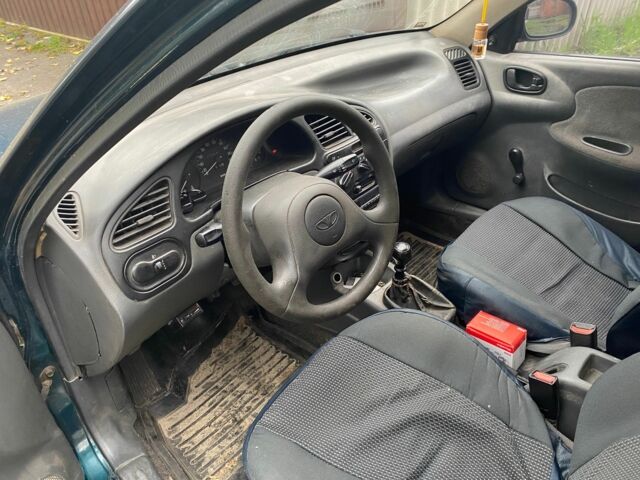 Зелений Деу Сенс, об'ємом двигуна 1.5 л та пробігом 220 тис. км за 1600 $, фото 6 на Automoto.ua