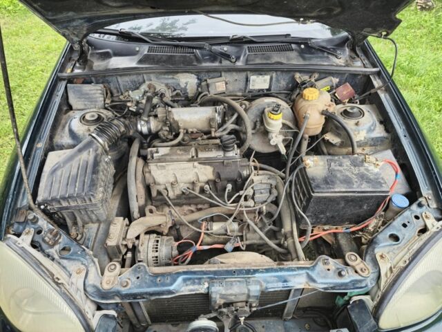 Зелений Деу Сенс, об'ємом двигуна 1.3 л та пробігом 204 тис. км за 1000 $, фото 8 на Automoto.ua