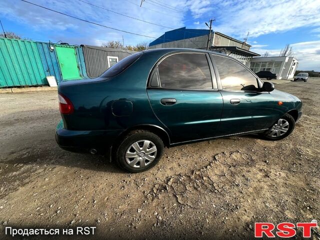 Деу Сенс 2005 у Вольнянске на Automoto.ua Зелений Деу Сенс, об'ємом двигуна 1.3 л та пробігом 100 тис. км за 1850 $, фото 2 на Automoto.ua
