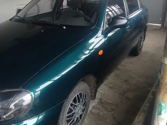 Зелений Деу Сенс, об'ємом двигуна 1.3 л та пробігом 63 тис. км за 2600 $, фото 2 на Automoto.ua