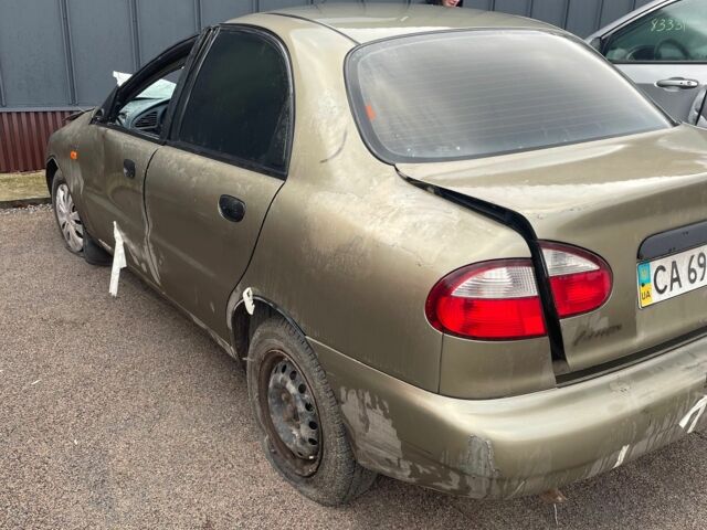 Зеленый Дэу Сенс, объемом двигателя 1.5 л и пробегом 2 тыс. км за 800 $, фото 4 на Automoto.ua