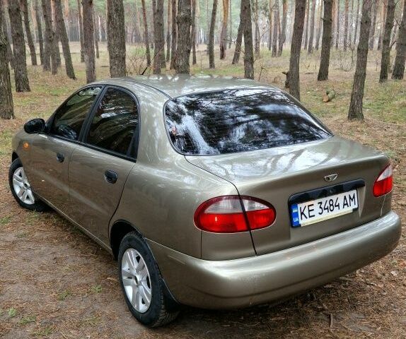 Деу Сенс 2006 у Кам'янське (Дніпродзержинськ) на Automoto.ua Зелений Деу Сенс, об'ємом двигуна 1.5 л та пробігом 278 тис. км за 2750 $, фото 2 на Automoto.ua