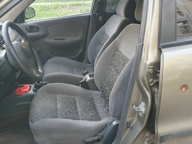 Зеленый Дэу Сенс, объемом двигателя 1.3 л и пробегом 227 тыс. км за 1200 $, фото 5 на Automoto.ua