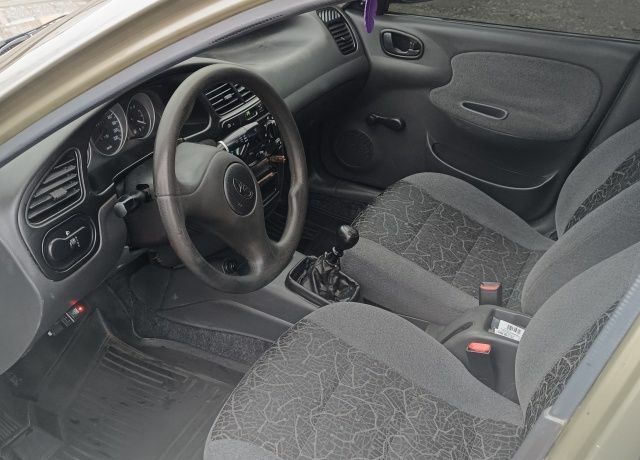 Зеленый Дэу Сенс, объемом двигателя 1.5 л и пробегом 278 тыс. км за 2600 $, фото 9 на Automoto.ua