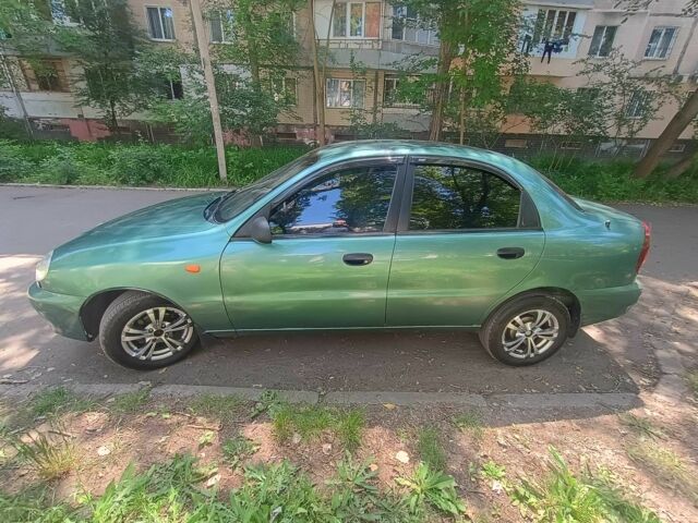 Зеленый Дэу Сенс, объемом двигателя 1.5 л и пробегом 207 тыс. км за 2600 $, фото 2 на Automoto.ua