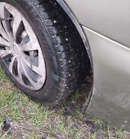 Зеленый Дэу Сенс, объемом двигателя 1.3 л и пробегом 182 тыс. км за 2000 $, фото 3 на Automoto.ua