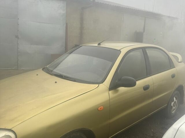 Зелений Деу Сенс, об'ємом двигуна 1.3 л та пробігом 200 тис. км за 1150 $, фото 3 на Automoto.ua