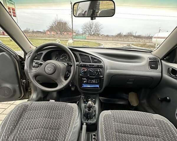 Зелений Деу Сенс, об'ємом двигуна 1.3 л та пробігом 178 тис. км за 2500 $, фото 8 на Automoto.ua