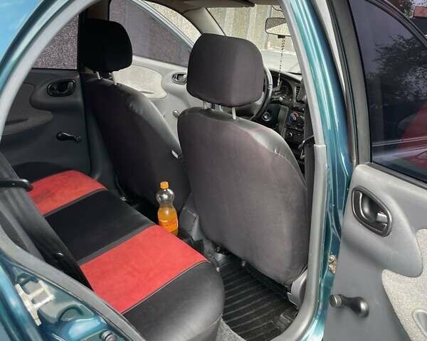 Зеленый Дэу Сенс, объемом двигателя 1.3 л и пробегом 175 тыс. км за 1649 $, фото 10 на Automoto.ua
