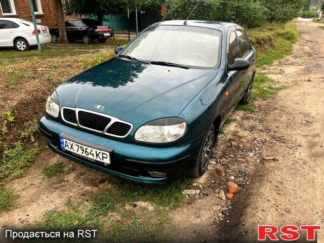 Зеленый Дэу Сенс, объемом двигателя 1.3 л и пробегом 68 тыс. км за 1350 $, фото 3 на Automoto.ua