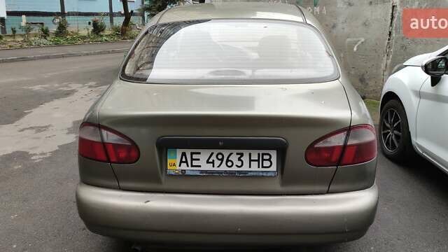 Зелений Деу Сенс, об'ємом двигуна 1.3 л та пробігом 350 тис. км за 1000 $, фото 4 на Automoto.ua