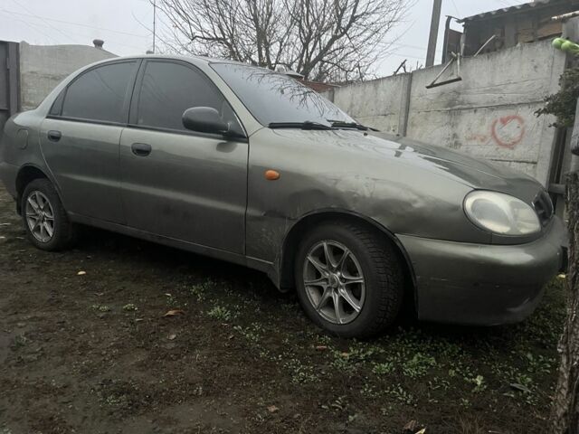 Зелений Деу Сенс, об'ємом двигуна 1.5 л та пробігом 2 тис. км за 1650 $, фото 1 на Automoto.ua