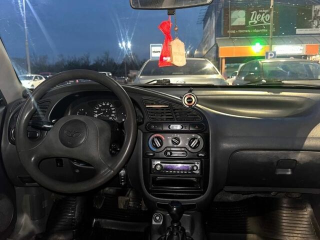 Зеленый Дэу Сенс, объемом двигателя 0 л и пробегом 301 тыс. км за 3000 $, фото 4 на Automoto.ua