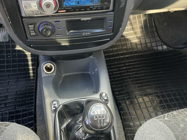 Зеленый Дэу Сенс, объемом двигателя 1.5 л и пробегом 149 тыс. км за 2050 $, фото 12 на Automoto.ua