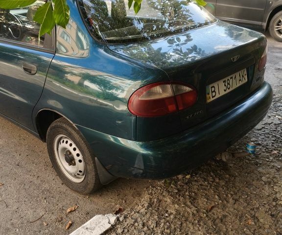 Зелений Деу Сенс, об'ємом двигуна 1.3 л та пробігом 160 тис. км за 2000 $, фото 2 на Automoto.ua
