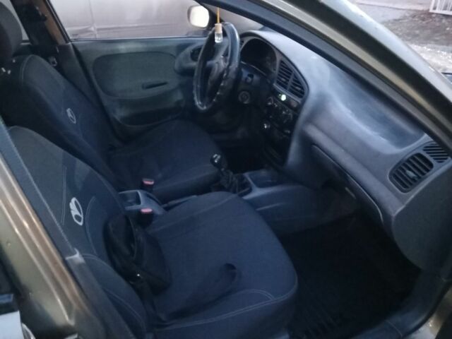 Зелений Деу Сенс, об'ємом двигуна 1.3 л та пробігом 200 тис. км за 1750 $, фото 5 на Automoto.ua