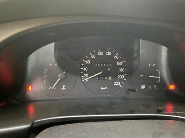 Дэу Сенс 2006 в Краматорске на Automoto.ua Зеленый Дэу Сенс, объемом двигателя 1.5 л и пробегом 220 тыс. км за 700 $, фото 6 на Automoto.ua