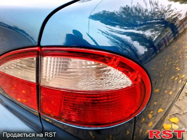 Зелений Деу Сенс, об'ємом двигуна 1.3 л та пробігом 250 тис. км за 1250 $, фото 8 на Automoto.ua