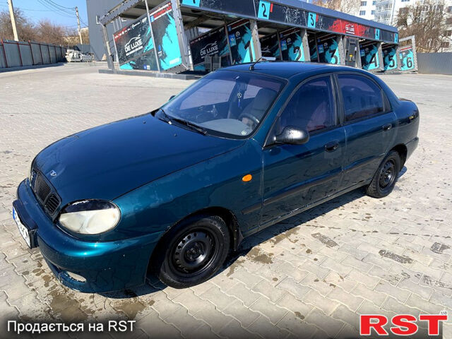 Зеленый Дэу Сенс, объемом двигателя 1.3 л и пробегом 199 тыс. км за 1700 $, фото 1 на Automoto.ua