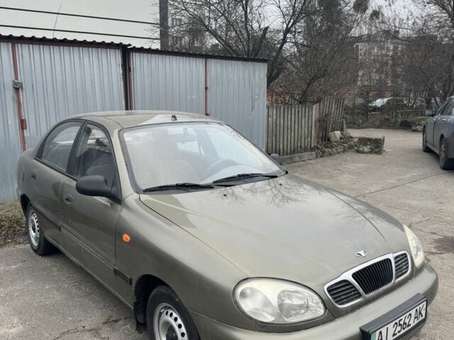 Зелений Деу Сенс, об'ємом двигуна 1.3 л та пробігом 300 тис. км за 1600 $, фото 1 на Automoto.ua