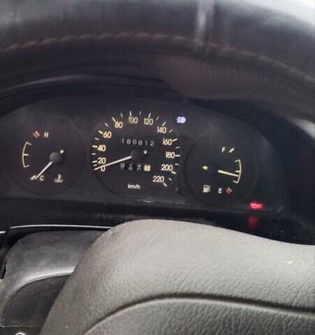 Зеленый Дэу Сенс, объемом двигателя 1.3 л и пробегом 182 тыс. км за 2000 $, фото 4 на Automoto.ua