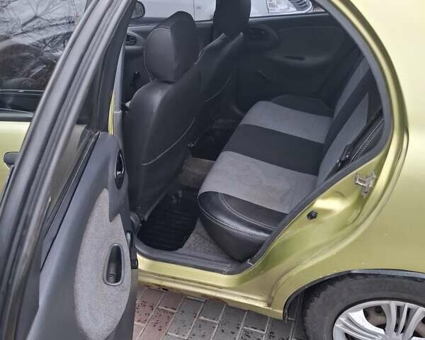 Зелений Деу Сенс, об'ємом двигуна 1.3 л та пробігом 200 тис. км за 1450 $, фото 3 на Automoto.ua