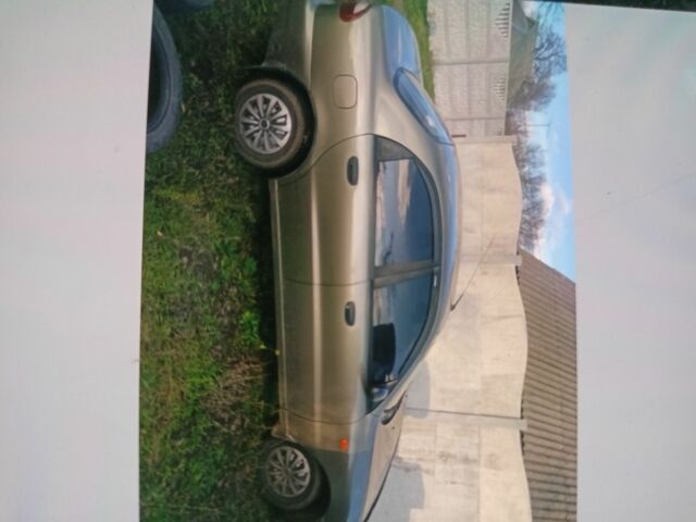 Зеленый Дэу Сенс, объемом двигателя 1.3 л и пробегом 180 тыс. км за 2000 $, фото 1 на Automoto.ua