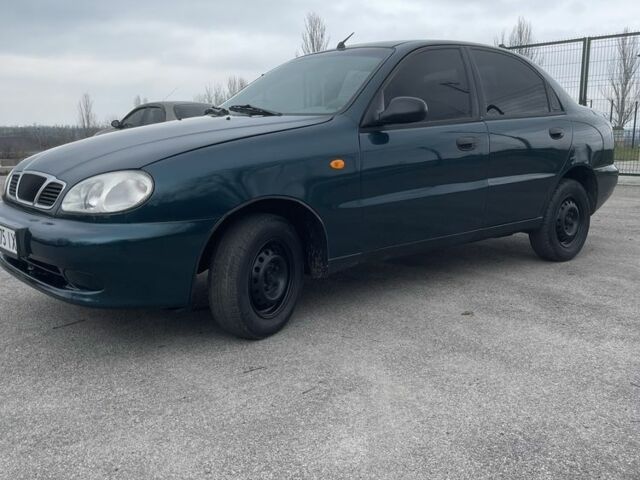 Зелений Деу Сенс, об'ємом двигуна 1.5 л та пробігом 39 тис. км за 2000 $, фото 1 на Automoto.ua