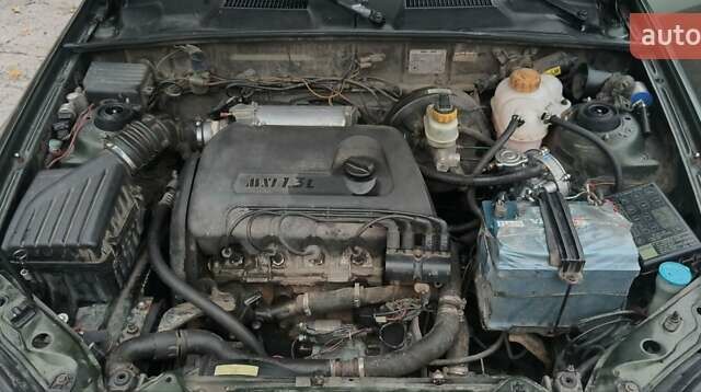 Зеленый Дэу Сенс, объемом двигателя 1.3 л и пробегом 270 тыс. км за 1700 $, фото 9 на Automoto.ua