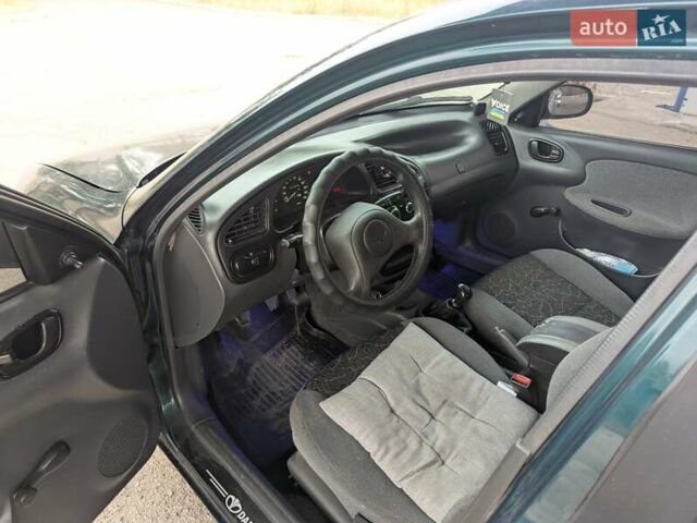 Зеленый Дэу Сенс, объемом двигателя 1.3 л и пробегом 180 тыс. км за 2550 $, фото 5 на Automoto.ua