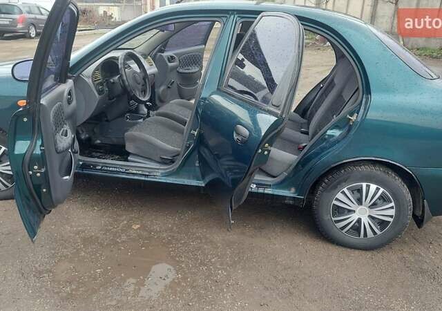 Зеленый Дэу Сенс, объемом двигателя 1.3 л и пробегом 144 тыс. км за 1800 $, фото 5 на Automoto.ua