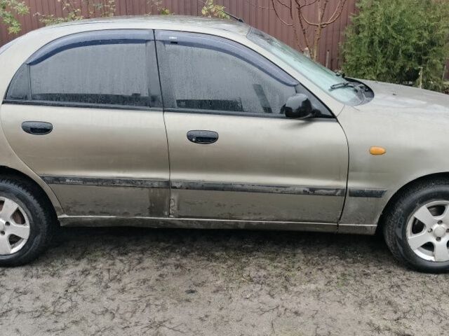 Зелений Деу Сенс, об'ємом двигуна 1.5 л та пробігом 257 тис. км за 1250 $, фото 1 на Automoto.ua