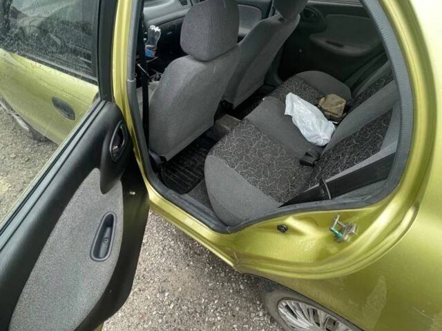 Зеленый Дэу Сенс, объемом двигателя 1.3 л и пробегом 133 тыс. км за 1600 $, фото 1 на Automoto.ua