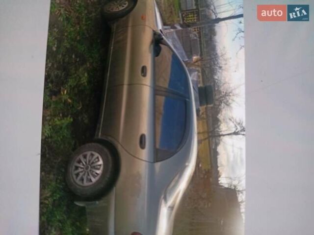 Зеленый Дэу Сенс, объемом двигателя 1.3 л и пробегом 180 тыс. км за 2000 $, фото 2 на Automoto.ua