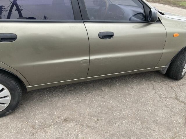 Зеленый Дэу Сенс, объемом двигателя 1.5 л и пробегом 196 тыс. км за 2250 $, фото 7 на Automoto.ua