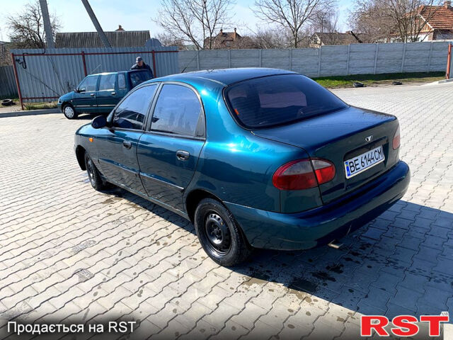 Зеленый Дэу Сенс, объемом двигателя 1.3 л и пробегом 199 тыс. км за 1700 $, фото 2 на Automoto.ua
