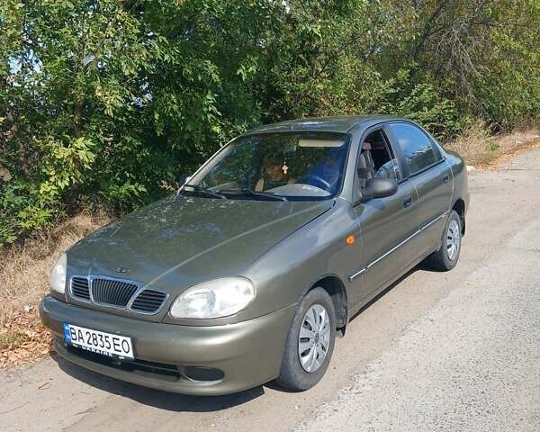 Зеленый Дэу Сенс, объемом двигателя 1.3 л и пробегом 222 тыс. км за 1550 $, фото 1 на Automoto.ua
