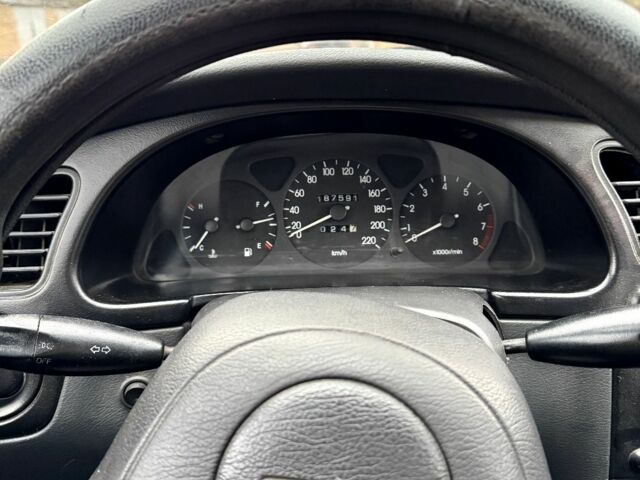 Зелений Деу Сенс, об'ємом двигуна 1.5 л та пробігом 187 тис. км за 1900 $, фото 19 на Automoto.ua