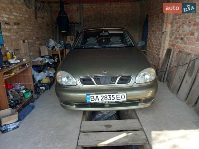 Зеленый Дэу Сенс, объемом двигателя 1.3 л и пробегом 209 тыс. км за 1900 $, фото 9 на Automoto.ua