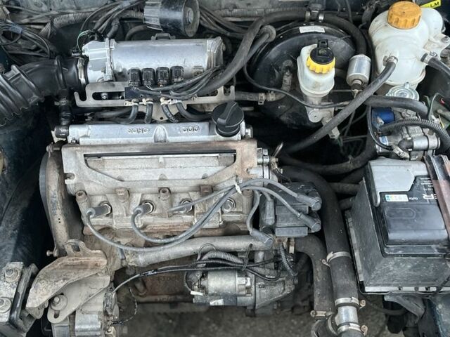 Зеленый Дэу Сенс, объемом двигателя 1.3 л и пробегом 269 тыс. км за 2000 $, фото 4 на Automoto.ua