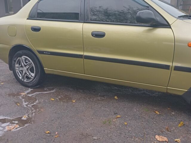 Зелений Деу Сенс, об'ємом двигуна 1.5 л та пробігом 248 тис. км за 2000 $, фото 2 на Automoto.ua