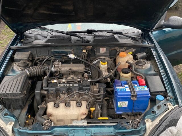 Зелений Деу Сенс, об'ємом двигуна 1.5 л та пробігом 330 тис. км за 2000 $, фото 11 на Automoto.ua