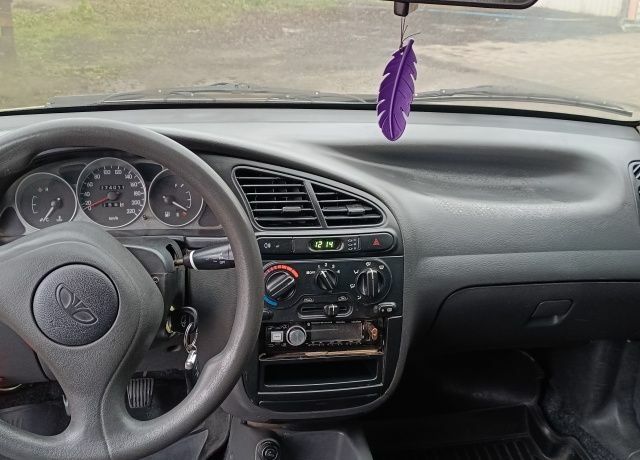 Зеленый Дэу Сенс, объемом двигателя 1.5 л и пробегом 278 тыс. км за 2600 $, фото 8 на Automoto.ua